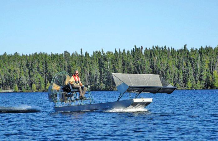 Airboats Harvest Wild Rice Airboat Afrika